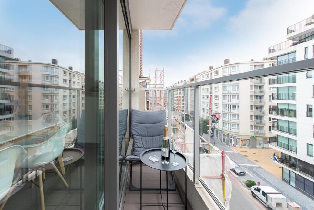 Westminster - Free Parking Appartement Oostende Buitenkant foto