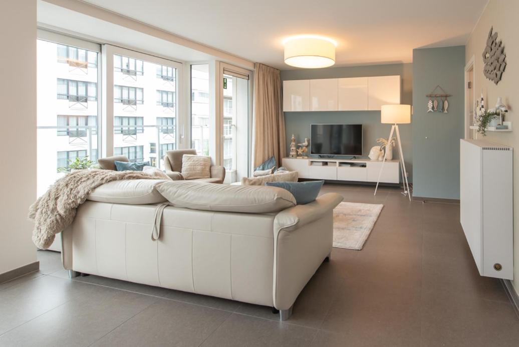 Westminster - Free Parking Appartement Oostende Buitenkant foto